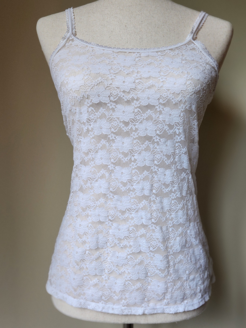 White Floral Lace Camisole Coquette Y2K Sheer Cami Fits M-L Fairycore